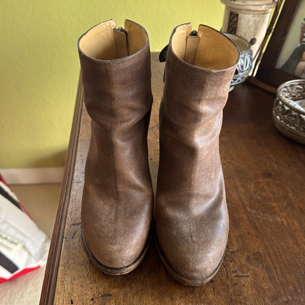 Rag & Bone distressed ankle boots 36